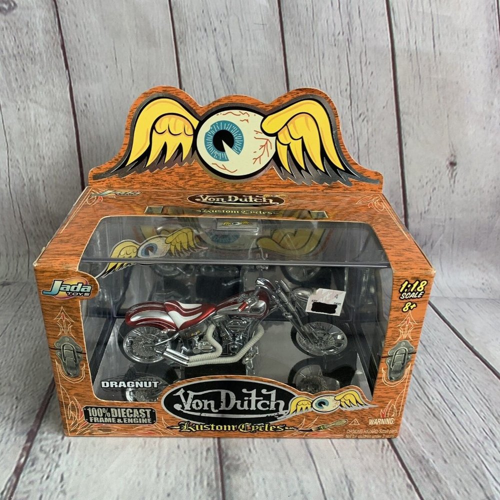 Von Dutch Kustom Cycles Dragnut 100% Diecast Frame & Engine 1:18 Scale Jada Toys
